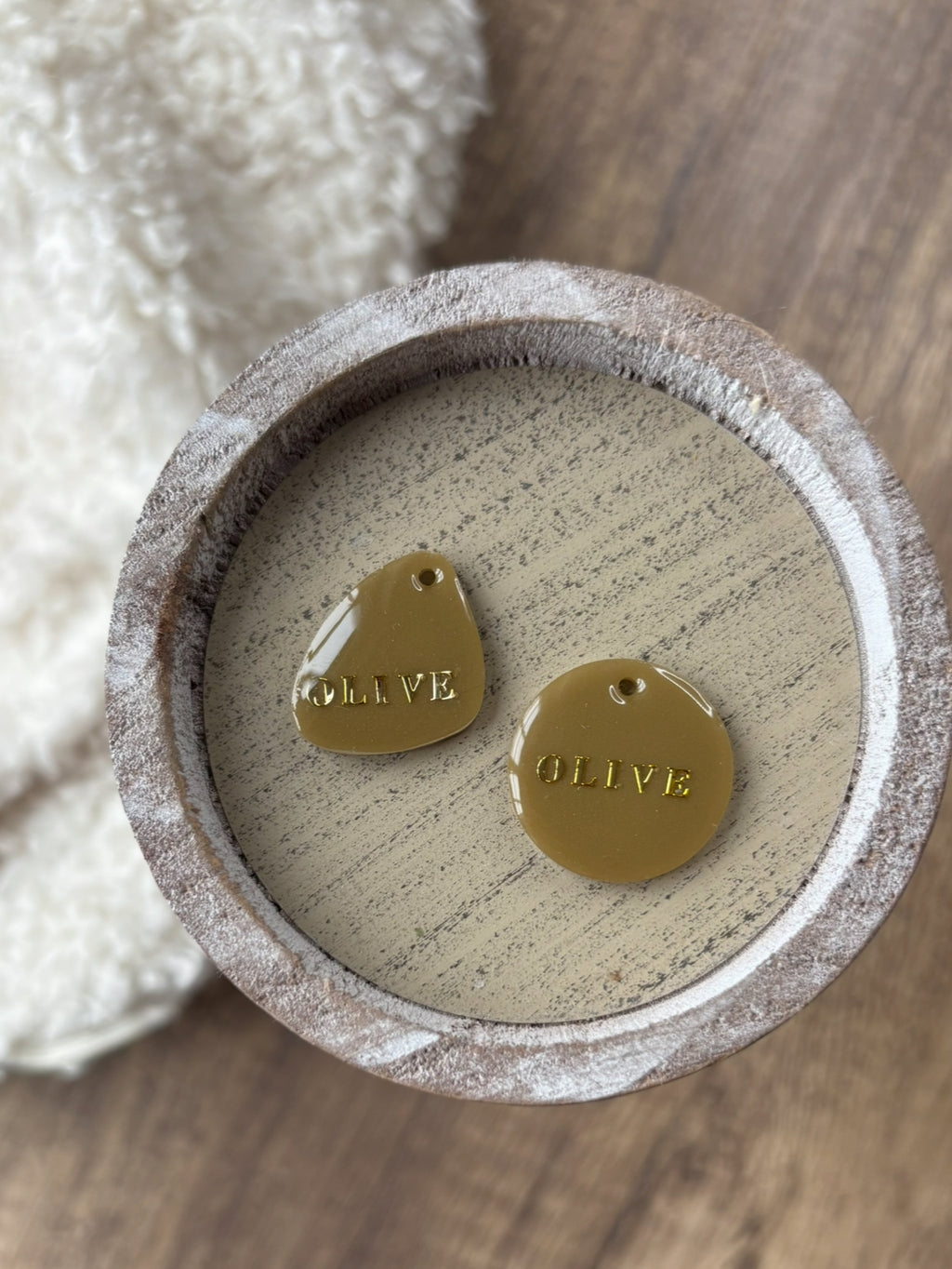 Circular Khaki ID tag